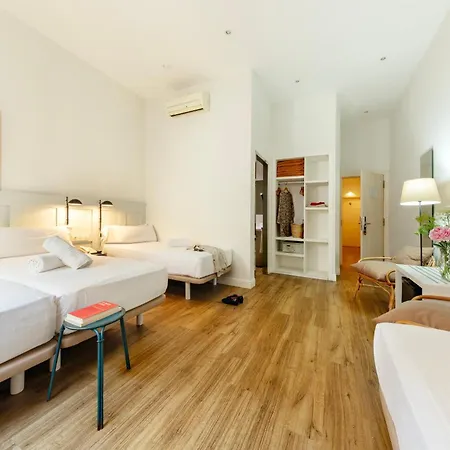 Guest house Som Nit Born 3*