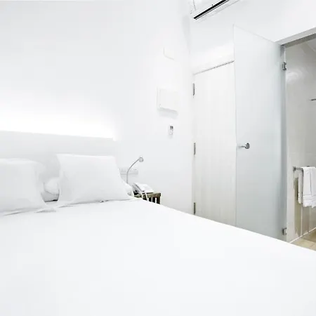 Som Nit Born Guest house 3*