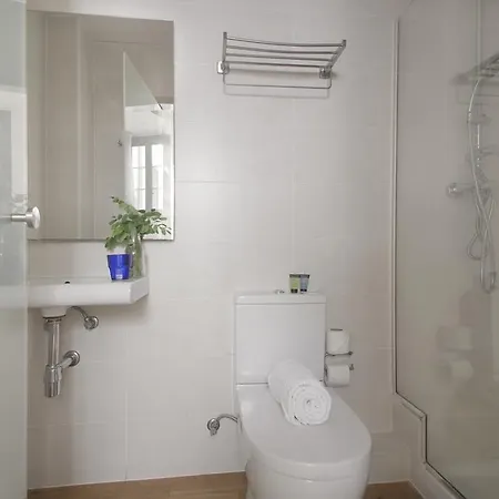 Guest house Som Nit Born Barcelona