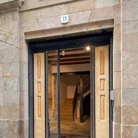 Som Nit Born Guest house Barcelona